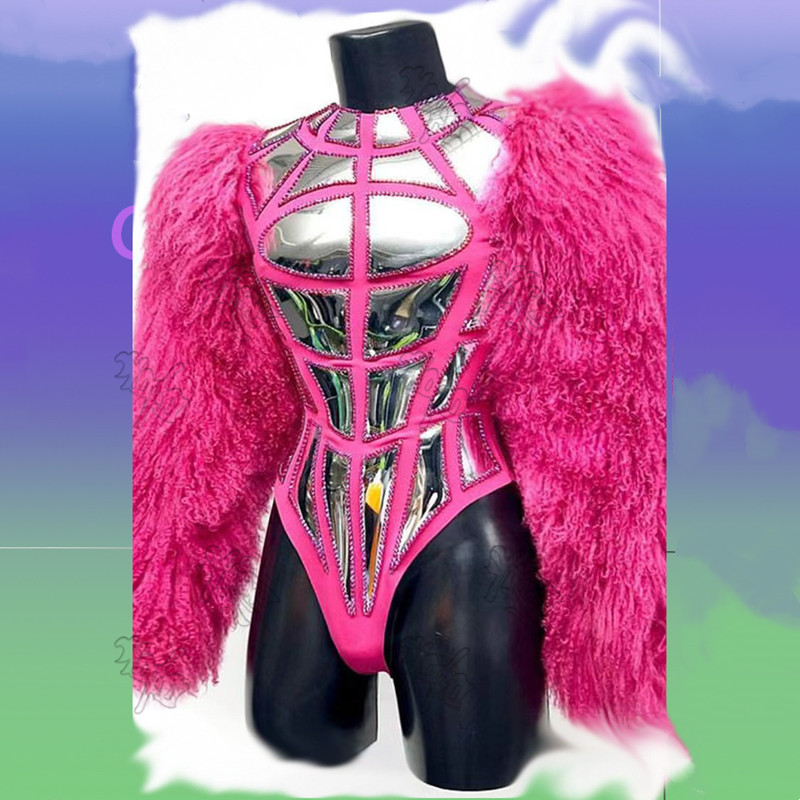 Laser bodysuit met bontmouwen  - Board Game Yogi recensie en prijs
